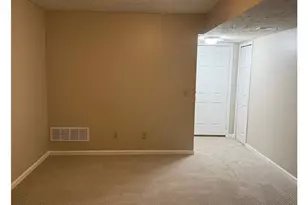 8316 Chester Pkwy, Loveland, OH 44103 - Photo 10