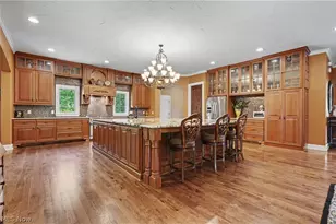 215 Brighton Ln, Hudson, OH 44236 - Photo 16