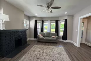 398 E 149th St, Loveland, OH 44110 - Photo 2