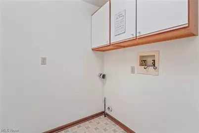 5635 Yorktown Lane, Austintown, OH 44515 - Photo 14