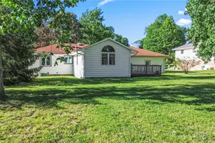 5635 Yorktown Ln, Austintown, OH 44515 - Photo 32