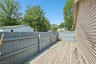 912 Maplewood Ave, Painesville Twp, OH 44077 - Photo 42