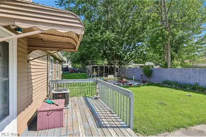 912 Maplewood Avenue, Painesville Twp, OH 44077 - Photo 36