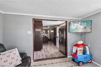 912 Maplewood Avenue, Painesville Twp, OH 44077 - Photo 20
