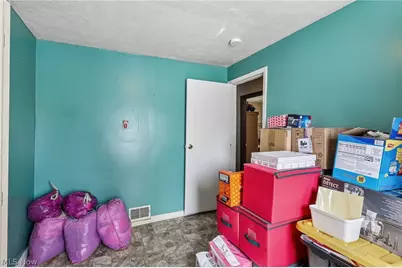 912 Maplewood Avenue, Painesville Twp, OH 44077 - Photo 30