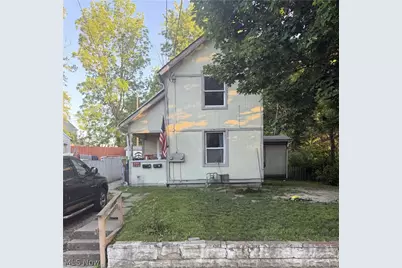 130 Ira Avenue, Akron, OH 44301 - Photo 2