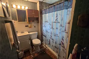 1427 Hawn St, Youngstown, OH 44506 - Photo 8