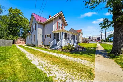 1633 W 5th Street, Ashtabula, OH 44004 - Photo 4