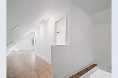 2037 W 11th #4, Loveland, OH 44113 - Photo 16