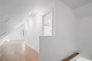 2037 W 11th, Loveland, OH 44113 - Photo 16