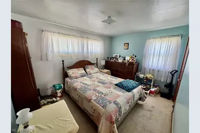358 Hedges Street, Hopedale, OH 43976 - Photo 8