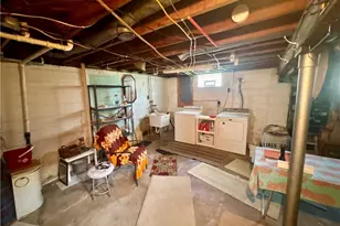 358 Hedges St, Hopedale, OH 43976 - Photo 10