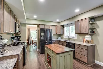 339 S Park Drive, Aurora, OH 44202 - Photo 16