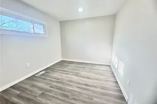 1536 Maine Ave, Lorain, OH 44052 - Photo 22