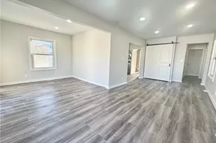 1536 Maine Ave, Lorain, OH 44052 - Photo 8