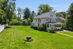 1926 Walnut Blvd, Ashtabula, OH 44004 - Photo 4