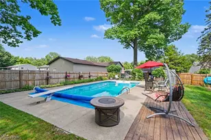 806 Tallkron Dr, Akron, OH 44305 - Photo 34
