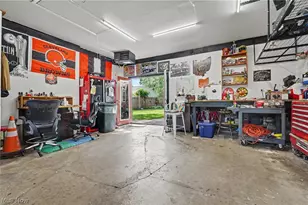 806 Tallkron Dr, Akron, OH 44305 - Photo 28