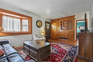 806 Tallkron Dr, Akron, OH 44305 - Photo 4