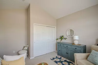 9072 Devonshire Drive, Olmsted Falls, OH 44138 - Photo 18