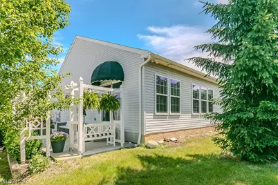 9072 Devonshire Drive, Olmsted Falls, OH 44138 - Photo 34