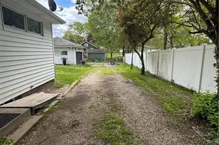 1274 Eastwood Ave, Akron, OH 44305 - Photo 24