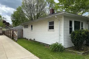 1274 Eastwood Ave, Akron, OH 44305 - Photo 2