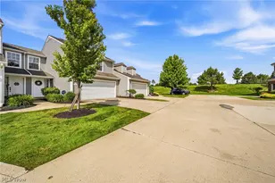 988 Tradewinds Cove, Painesville, OH 44077 - Photo 4