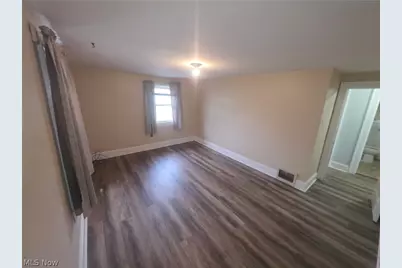 555 Wyandot Avenue, Akron, OH 44305 - Photo 8