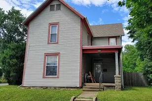 842 Locust St, Coshocton, OH 43812 - Photo 1