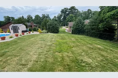 2648 Connecticut Court, Uniontown, OH 44685 - Photo 32