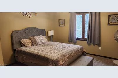 2648 Connecticut Court, Uniontown, OH 44685 - Photo 24