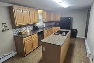 387 Stable Dr, LaGrange, OH 44050 - Photo 4