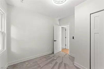 6200 Ellen Avenue, Loveland, OH 44102 - Photo 32