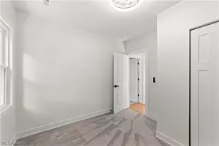 6200 Ellen Ave, Loveland, OH 44102 - Photo 32