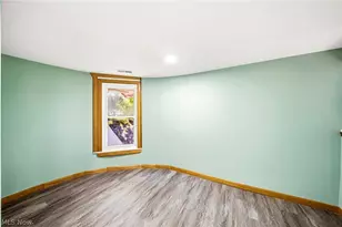 470 S St Clair St, Painesville, OH 44077 - Photo 14