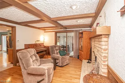 11507 Lela Avenue NW, Uniontown, OH 44685 - Photo 8