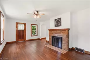 256 Uhl Dr, Akron, OH 44319 - Photo 10