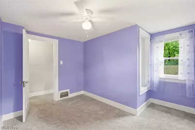 256 Uhl Drive, Akron, OH 44319 - Photo 36