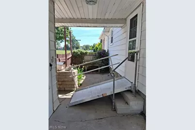 481 Shupe Avenue, Amherst, OH 44001 - Photo 6
