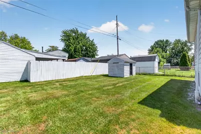 4603 Tacoma Avenue, Lorain, OH 44055 - Photo 6