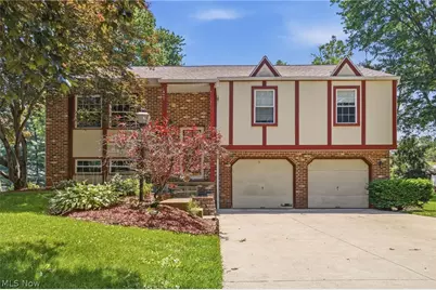 2606 Northam Circle NW, North Canton, OH 44720 - Photo 2