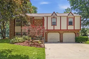 2606 Northam Cir NW, North Canton, OH 44720 - Photo 2