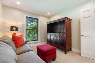 45 Hampshire Rd, Akron, OH 44313 - Photo 40