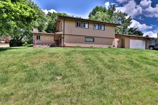 1601 Marion Dr, Coshocton, OH 43812 - Photo 24