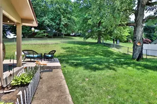 1601 Marion Dr, Coshocton, OH 43812 - Photo 8
