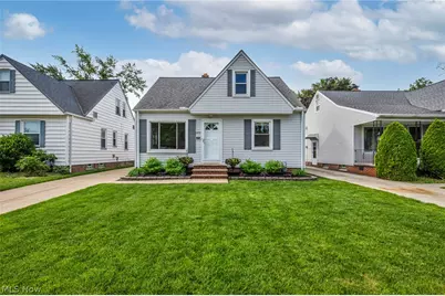 2699 Lincoln Avenue, Parma, OH 44134 - Photo 2