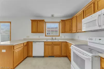 2122 Normandy Drive, Wooster, OH 44691 - Photo 8