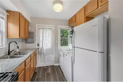 791 Eugene Street, Akron, OH 44306 - Photo 10
