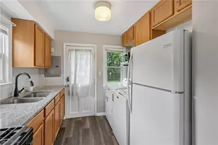 791 Eugene St, Akron, OH 44306 - Photo 10